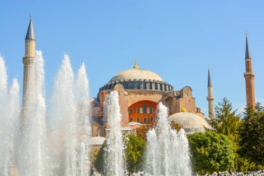 İstanbul, Türkiye 'de Osmanlı mimarisinde kubbenin dış görünümü