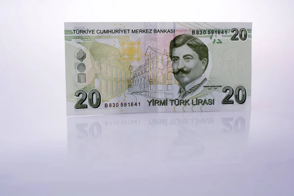 Turksh Lira banknotes of 20  on white background — Stock Photo, Image