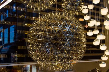 İç dekorasyon için eski stil tavan lambaları