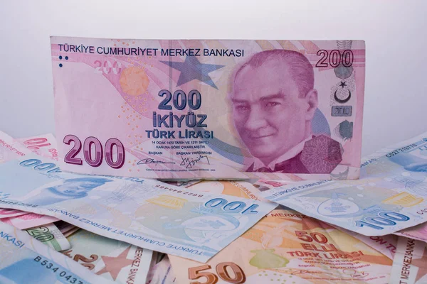 Turksh Lirası banknotlar çeşitli renk, desen ve değer — Stok fotoğraf