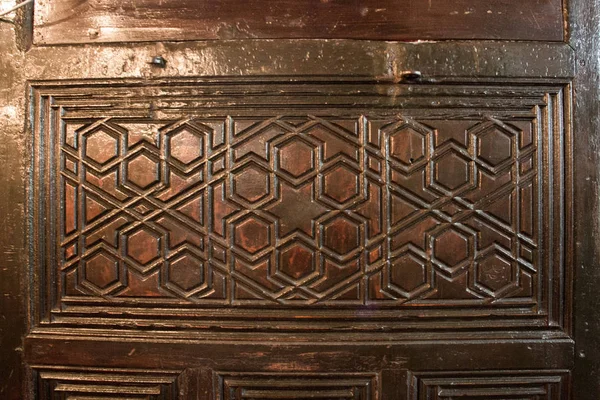 Osmanische Kunst in geometrischen Mustern auf Holz — Stockfoto