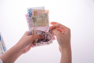 Turksh Lirası banknot elinde tutan el