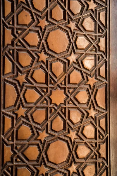 Ottomaanse kunst in geometrische patronen op hout — Stockfoto