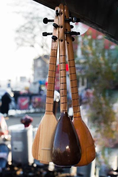 Juego de instrumentos musicales turcos saz —  Fotos de Stock