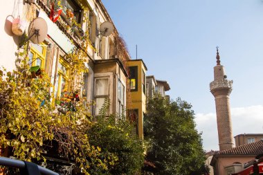 Görünümünde Osmanlı camilerin Minare