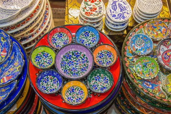 Παραδοσιακή τουρκική κεραμικές πλάκες — Φωτογραφία Αρχείου