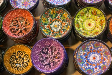 Geleneksel Türk seramik plakalar