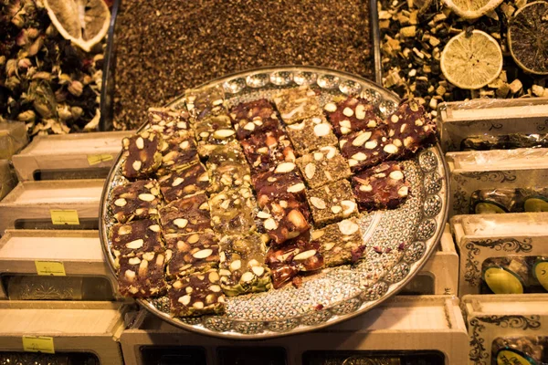 Tradycyjny styl słodyczy rachatłukum na bazarze — Zdjęcie stockowe