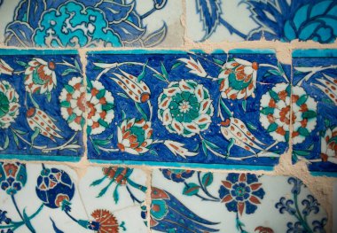 Eski Osmanlı zaman el yapımı Türk çini