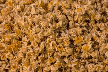  Daisy piyasada kuru bitkisel bitki olarak 