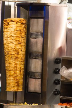 Geleneksel Türk döner kebap ızgara