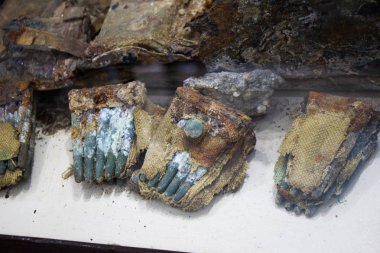 Kartuşları paslı mermi mühimmat 