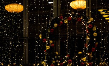 Belirli bir türdeki Noel ve parti ışıkları