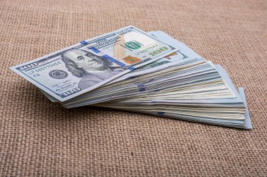 Banknot bizden Doları paket