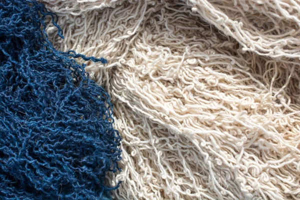 自然なウール糸ポット染色 — ストック写真