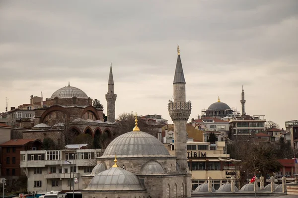 Istanbul'da Osmanlı tarzı cami