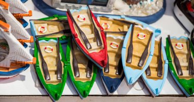 El kümesi tekneler görünümde yapılan.