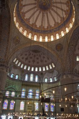 Osmanlı mimarisinde kubbe iç görünüş  