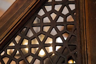 Tahtada geometrik desenli Osmanlı Türk sanatı