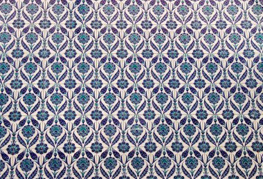 Eski Osmanlı zaman el yapımı Türk çini çiçek desenleri ile