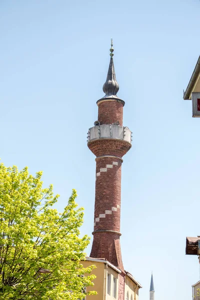 Minaret Une Mosquée Style Ottoman Mosquée Vue — Photo