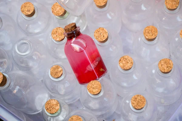 Set Lege Kleine Transparante Flesjes Een Doosje — Stockfoto