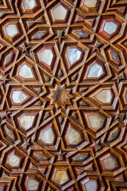 Tahtada geometrik desenli Osmanlı Türk sanatı