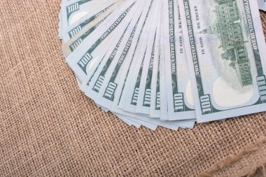 Banknotlar keten bir tuvalde tuval üzerine Amerikan dolarları