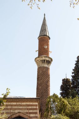Osmanlı tarzı camilerin minaresi