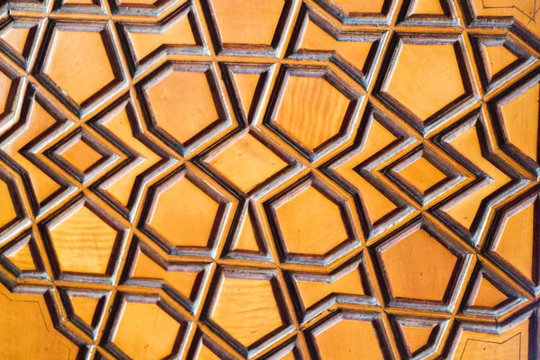 Tahtada geometrik desenli Osmanlı Türk sanatı