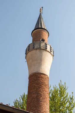 Osmanlı tarzı camilerin minaresi
