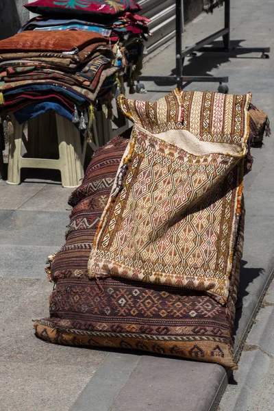 Geleneksel Türk el yapımı çanta olarak Hediyelik eşyalar — Stok fotoğraf