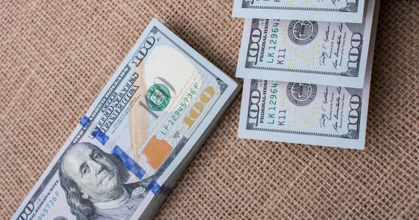 Bize Doları banknot tuval üzerine