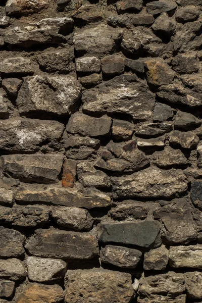Taşlar aynı türde yapılmış duvar