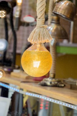 Dekoratif stil filaman ampulleri