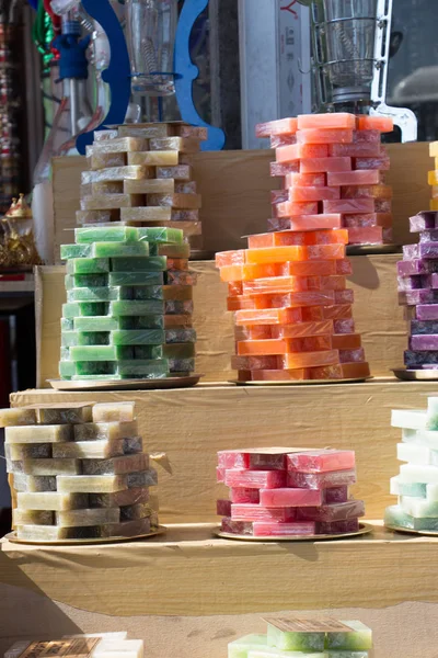 Kokulu el yapımı organik sabun koleksiyonu