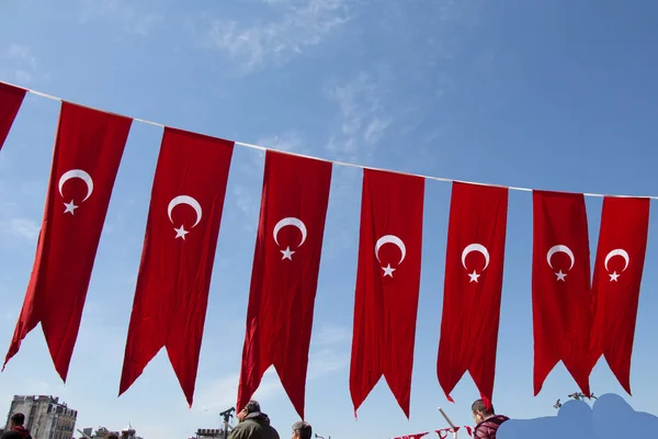 Turkse nationale vlag in beeld — Stockfoto