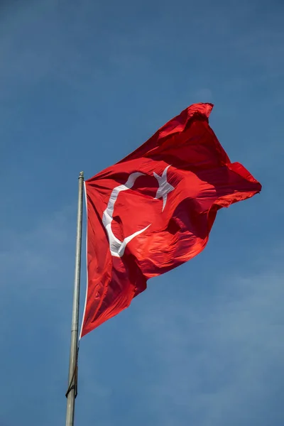 Τουρκική εθνική σημαία σε προβολή — Φωτογραφία Αρχείου