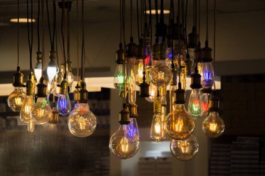 Dekoratif stil filaman ampulleri