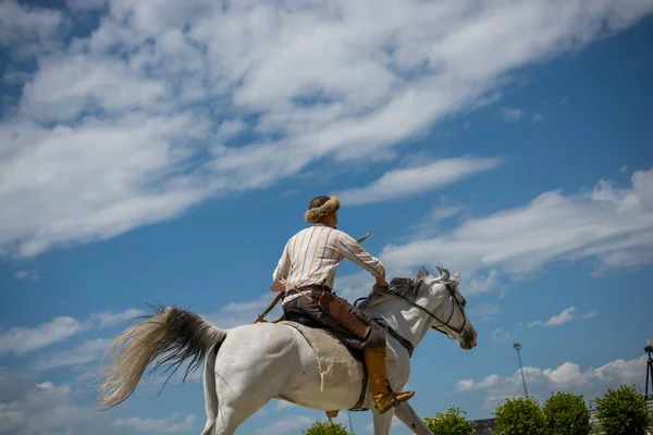 Cavaleiro otomano montado em seu cavalo — Fotografia de Stock