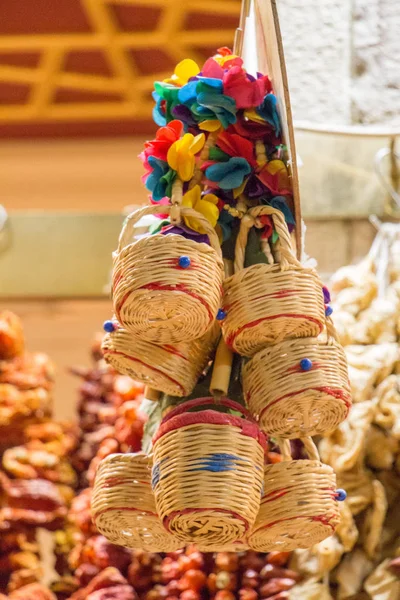 Cestas de vime vazias para venda — Fotografia de Stock