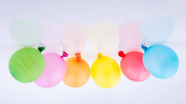 Renkli küçük Baloons — Stok fotoğraf