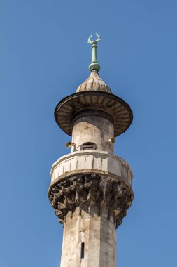 Görünümünde Osmanlı camilerin Minare