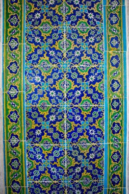  Osmanlı saat çini desenleri ile