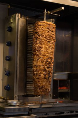 Geleneksel Türk döner kebap ızgara