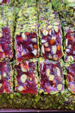 Bir sürü geleneksel Türk Lokum şekeri.