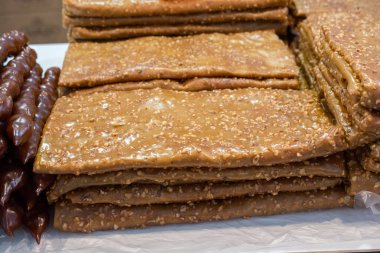 Türk stili meyve hamuru atıştırmalık olarak kurutuldu