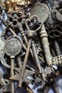 Metalden yapılmış Retro biçimli renk dekoratif anahtarı