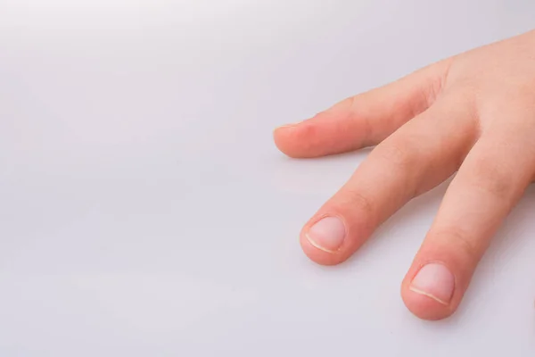 Χέρι Ανοιχτό Για Μια Χειρονομία Που Απομονώνεται Λευκό Φόντο — Φωτογραφία Αρχείου
