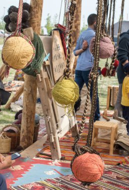 Renkli dizgiyi ayarla veya rulo yap